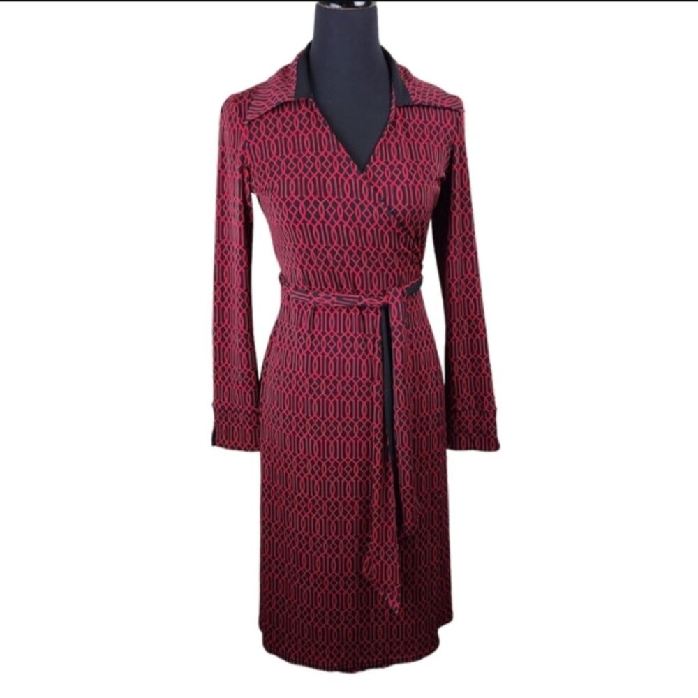 Sandra Darren Black & Red Geometric Print Wrap Dress Size 8